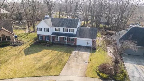 256 Lake Lawn Ct, Joliet, IL 60435