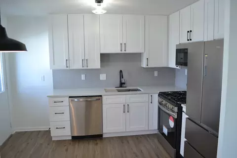 Kitchen - 315 Macgregor Rd, Lockport, IL 60441 photo 1 of 3