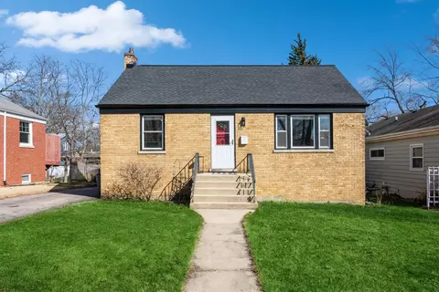 415 S Williston St, Wheaton, IL 60187