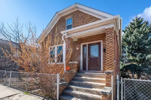 3238 S Green St, Chicago, IL 60608