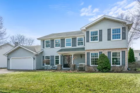 3496 Regent Dr, Hoffman Estates, IL 60067
