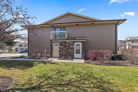 632 Whalom Ln #11F, Schaumburg, IL 60173