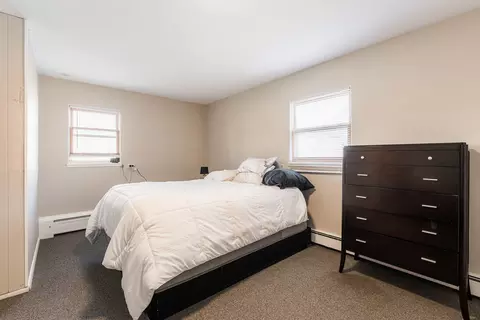Bedroom - 105 Elm St, Elgin, IL 60123 photo 2 of 6