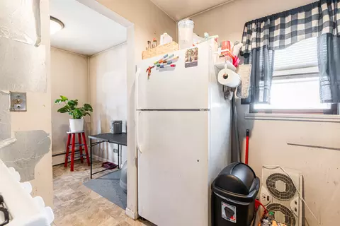 Kitchen - 105 Elm St, Elgin, IL 60123 photo 5 of 5