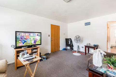 Living - 105 Elm St, Elgin, IL 60123 photo 6 of 9