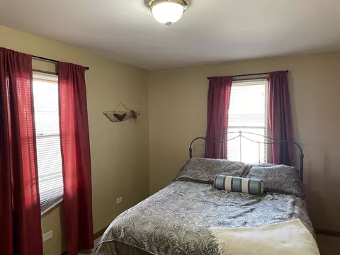 Bedroom - 3821 Morgan St, Steger, IL 60475 photo 2 of 7