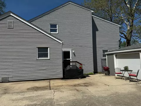 Exterior - 3821 Morgan St, Steger, IL 60475 photo 8 of 9