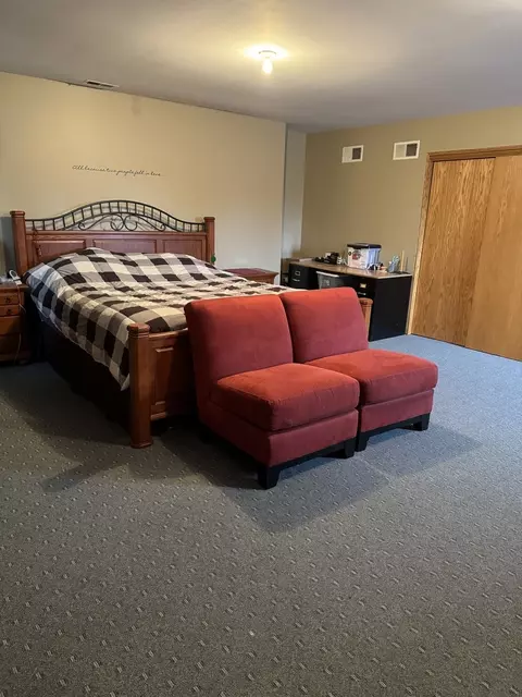 Bedroom - 3821 Morgan St, Steger, IL 60475 photo 5 of 7