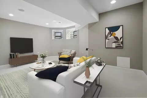Living - 642 E 50th St #1E, Chicago, IL 60615 photo 7 of 7