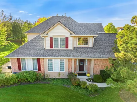 1771 Brush Hill Ln, Glenview, IL 60025