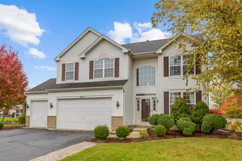 3811 Parsons Rd, Carpentersville, IL 60110
