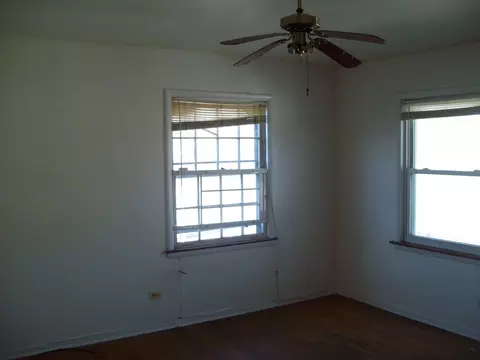 1 W 108th Pl, Chicago, IL 60628 photo 9