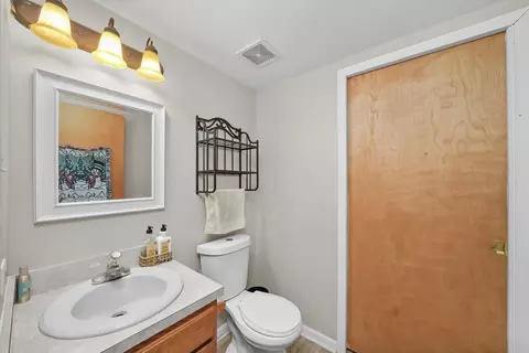 Bath - 4502 Sunset Ridge Dr, Plainfield, IL 60586 photo 1 of 3