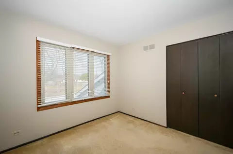 Other - 2128 Creekside Dr, Wheaton, IL 60189 photo 10 of 15