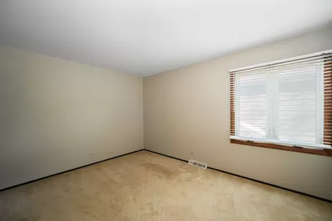Other - 2128 Creekside Dr, Wheaton, IL 60189 photo 12 of 15
