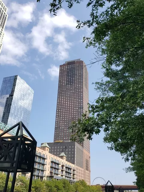 474 N Lake Shore Dr #2111, Chicago, IL 60611