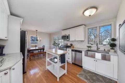 Kitchen - 609 E Liberty Dr, Wheaton, IL 60187 photo 1 of 3