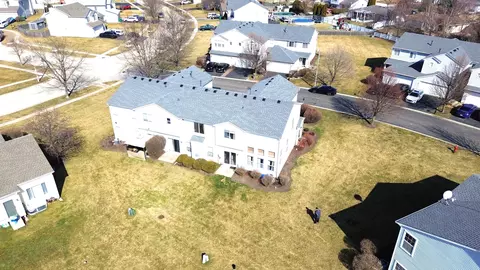 Exterior - 2425 Cactus Ct, Plainfield, IL 60586 photo 3 of 4