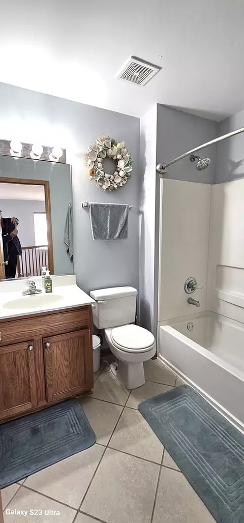 Bath - 2425 Cactus Ct, Plainfield, IL 60586 photo 6 of 6