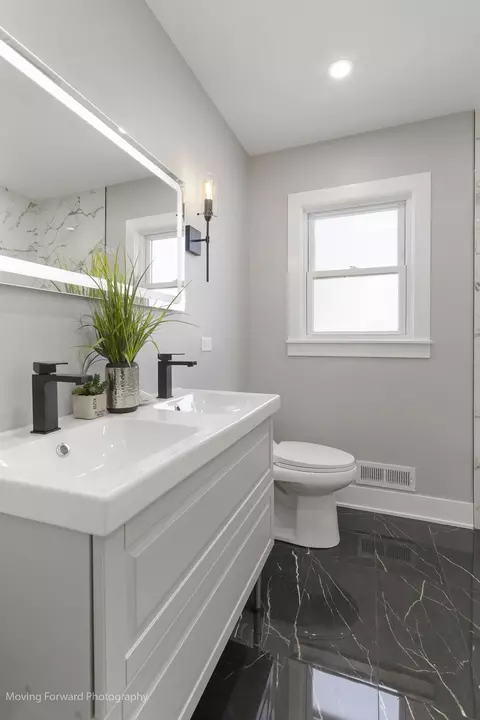 Bath - 1390 S 5th Ave, Des Plaines, IL 60018 photo 1 of 4