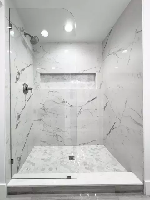 Bath - 18830 Ruth Dr, Mokena, IL 60448 photo 7 of 8