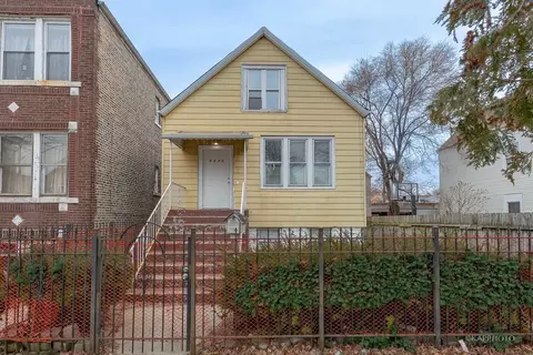 3121 W 39th Pl, Chicago, IL 60632