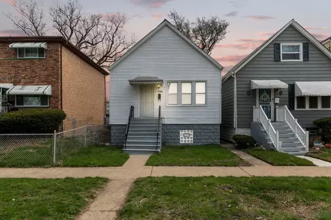 7745 S Dobson Ave, Chicago, IL 60619