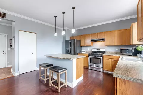 Kitchen - 701 Avalon Way, Minooka, IL 60447 photo 2 of 5