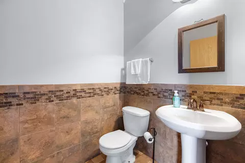 Bath - 701 Avalon Way, Minooka, IL 60447 photo 1 of 5