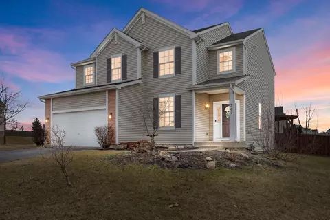 Exterior - 701 Avalon Way, Minooka, IL 60447 photo 4 of 4