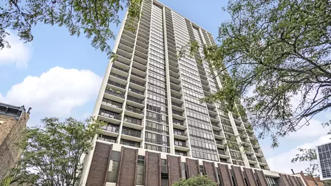 1636 N Wells St #1415, Chicago, IL 60614