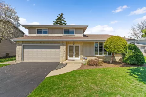 1828 W Amelia Ln, Addison, IL 60101
