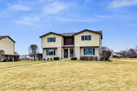 787 Sojourn Rd #787, New Lenox, IL 60451