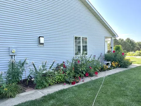 Exterior - 116 Sandra Ct, Normal, IL 61761 photo 15 of 17