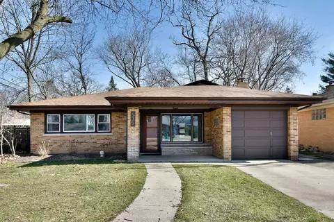 535 Park Plaine Ave, Park Ridge, IL 60068