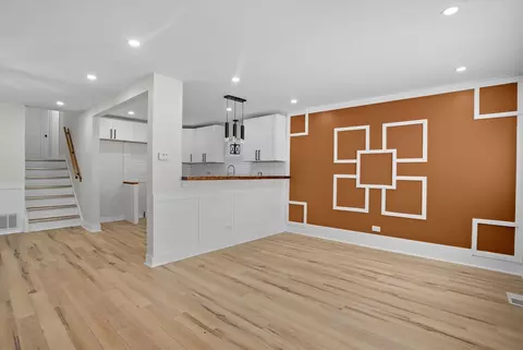 Kitchen - 1044 W 103rd Pl, Chicago, IL 60643 photo 1 of 4
