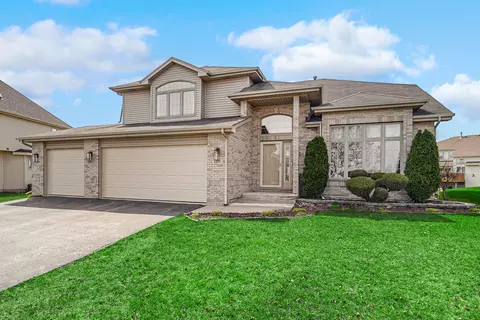 6119 Patricia Dr, Matteson, IL 60443