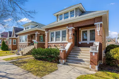 1808 Clinton Ave, Berwyn, IL 60402