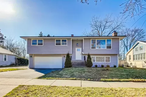 334 S Fairfield Ave, Lombard, IL 60148