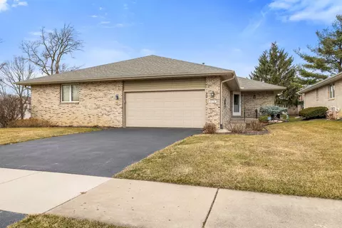 6524 Stonehill Way, Rockford, IL 61108
