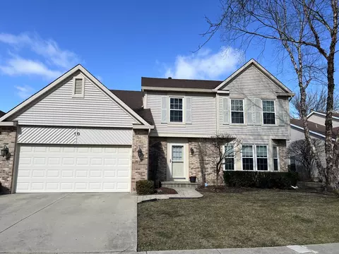 10 W Canterbury Ln, Buffalo Grove, IL 60089
