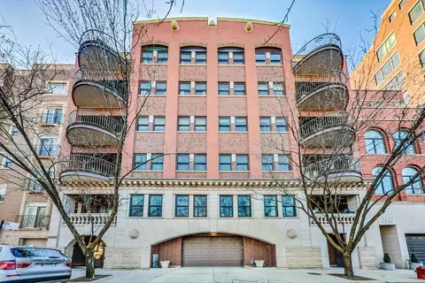 1426 N Orleans St #404, Chicago, IL 60610