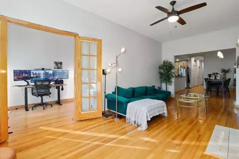 Bedroom - 2330 W Huron St #2E, Chicago, IL 60612 photo 2 of 5