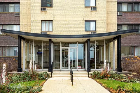 6300 N Sheridan Rd #603, Chicago, IL 60660