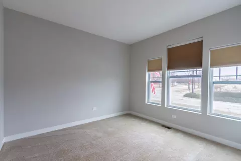 Other - 633 Slate Run, Elgin, IL 60124 photo 4 of 5