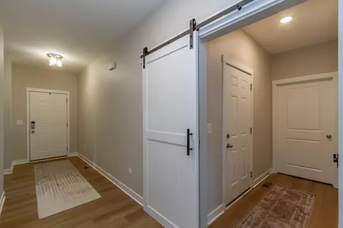 Entry Way - 633 Slate Run, Elgin, IL 60124 photo 1 of 1