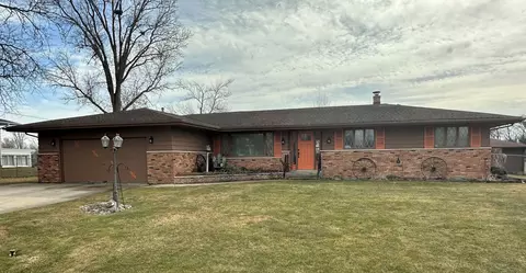 506 John St, Steward, IL 60553