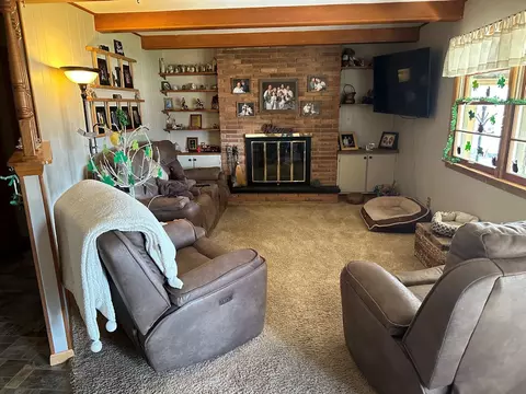 Living - 506 John St, Steward, IL 60553 photo 1 of 3
