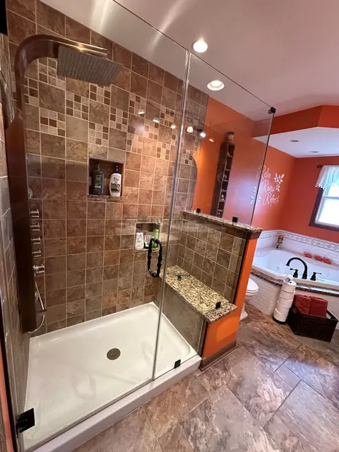 Bath - 506 John St, Steward, IL 60553 photo 4 of 5