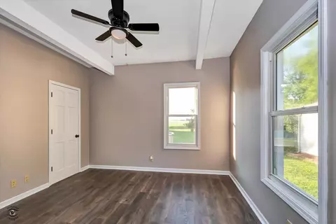 Bedroom - 10911 River Rd, Plano, IL 60545 photo 1 of 5